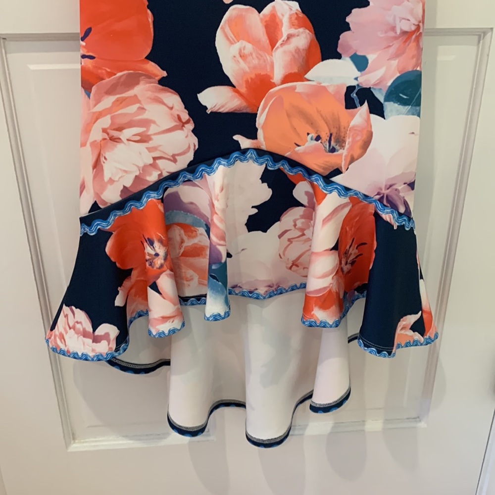 High Low Ruche Ruffle Floral Dress - Picture 5 of 9